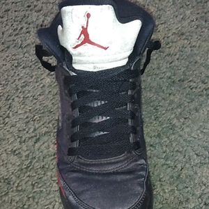 Jordan retro 5's